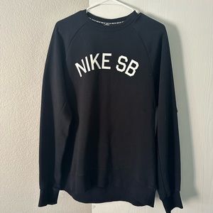 Nike sb pull over sweater